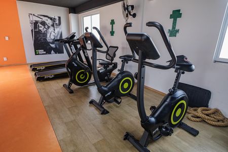 Apartamento à venda com 82m², 2 quartos e 1 vaga Apartamento à venda com 82m², 2 quartos e 1 vagaÁrea comum - Academia