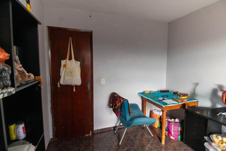 Apartamento à venda com 79m², 2 quartos e 1 vagaQuarto 2