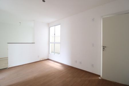 Sala de apartamento para alugar com 2 quartos, 50m² em Vila Maria, Uberlândia