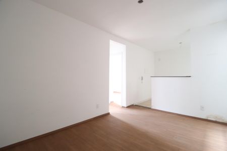 Sala de apartamento para alugar com 2 quartos, 50m² em Vila Maria, Uberlândia