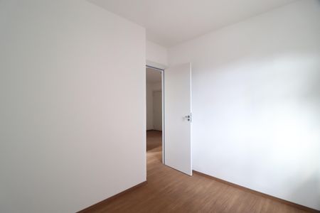 Quarto 2 de apartamento para alugar com 2 quartos, 47m² em Chácaras Tubalina E Quartel, Uberlândia