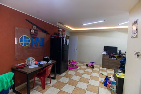 Sala de casa para alugar com 4 quartos, 173m² em Maravista, Niterói