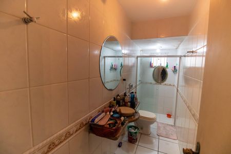 Casa para alugar com 173m², 4 quartos e 2 vagasBanheiro Social