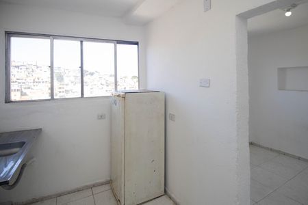 Cozinha  de kitnet/studio para alugar com 1 quarto, 59m² em Jardim Ataliba Leonel, São Paulo