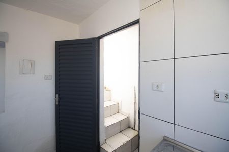 Cozinha  de kitnet/studio para alugar com 1 quarto, 59m² em Jardim Ataliba Leonel, São Paulo
