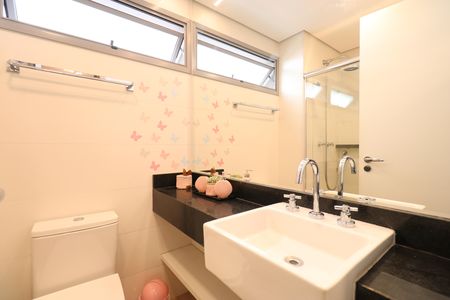 Apartamento à venda com 104m², 3 quartos e 2 vagasBanheiro da Suíte 2