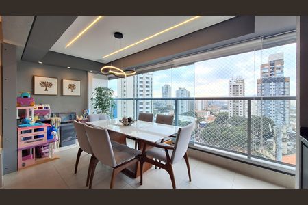 Apartamento à venda com 104m², 3 quartos e 2 vagasVaranda 