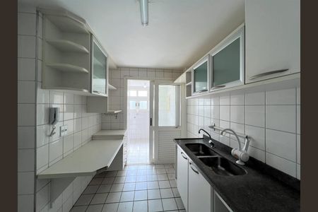 Apartamento à venda com 97m², 3 quartos e 3 vagas