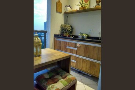 Apartamento à venda com 69m², 2 quartos e sem vaga