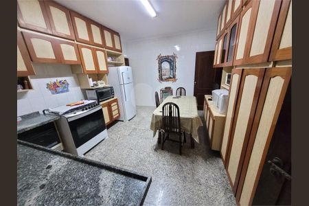 Casa à venda com 3 quartos, 200m² em Tucuruvi, São Paulo