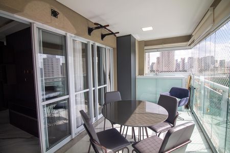Varanda de apartamento para alugar com 2 quartos, 72m² em Jardim das Acacias, São Paulo