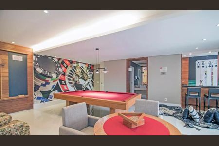 Apartamento à venda com 72m², 2 quartos e 1 vaga Apartamento à venda com 72m², 2 quartos e 1 vagaÁrea comum - Sala de Jogos