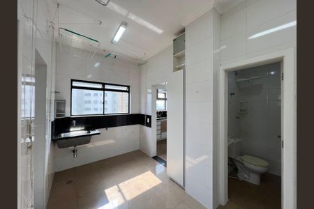 Apartamento à venda com 271m², 3 quartos e 4 vagas