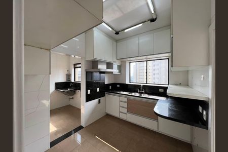 Apartamento à venda com 3 quartos, 271m² em Vila Andrade, São Paulo