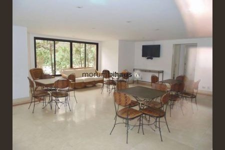 Apartamento à venda com 255m², 4 quartos e 4 vagas