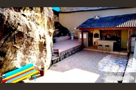 Casa à venda com 3 quartos, 200m² em Taquara, Rio de Janeiro