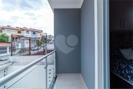 Casa à venda com 3 quartos, 107m² em Vila Constanca, São Paulo