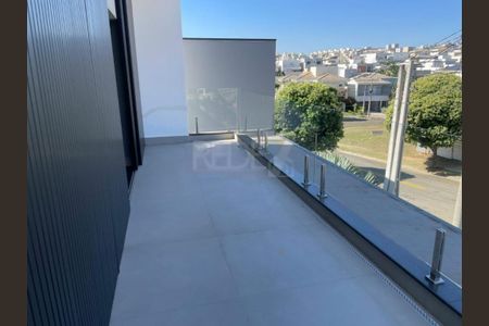 Foto 17 de casa à venda com 5 quartos, 330m² em Swiss Park, Campinas