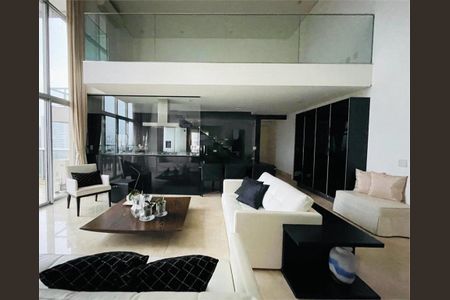 Apartamento à venda com 2 quartos, 142m² em Parque do Morumbi, São Paulo