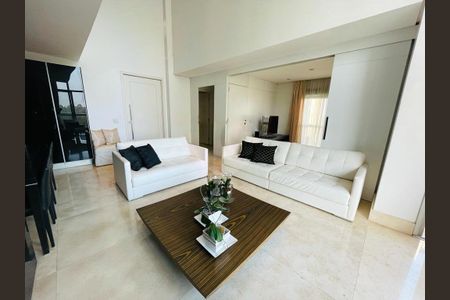 Apartamento à venda com 2 quartos, 142m² em Parque do Morumbi, São Paulo