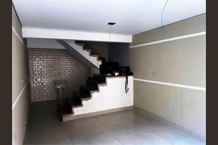 Casa à venda com 143m², 3 quartos e 2 vagas
