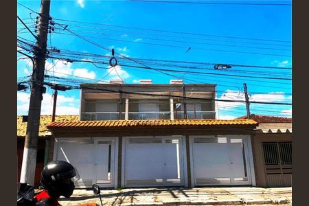 Casa à venda com 143m², 3 quartos e 2 vagas