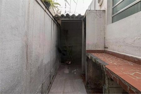 Casa à venda com 3 quartos, 120m² em Cambuci, São Paulo