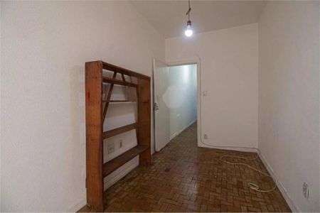 Casa à venda com 3 quartos, 120m² em Cambuci, São Paulo
