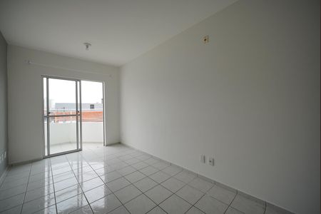 Sala de apartamento para alugar com 2 quartos, 58m² em Passa Vinte, Palhoça
