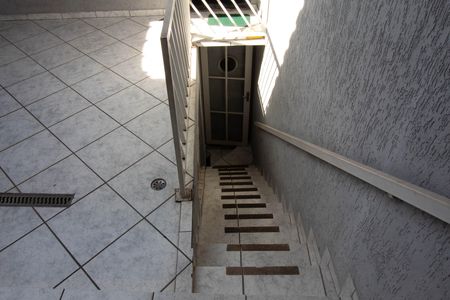 Casa à venda com 125m², 2 quartos e 1 vagaEscada Externa