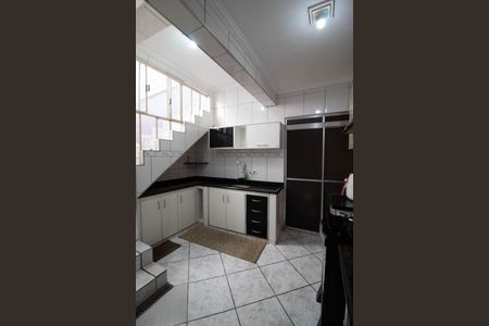 Casa à venda com 125m², 2 quartos e 1 vagaCozinha - Armários