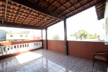 Casa à venda com 125m², 2 quartos e 1 vagaVaranda - Quarto 1
