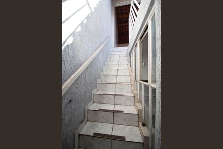 Casa à venda com 125m², 2 quartos e 1 vagaEscada Externa