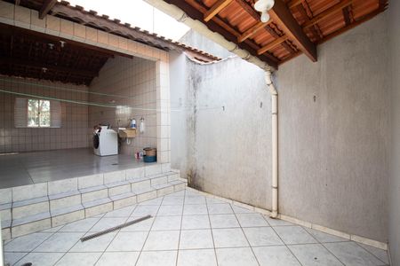 Casa à venda com 125m², 2 quartos e 1 vagaÁrea externa