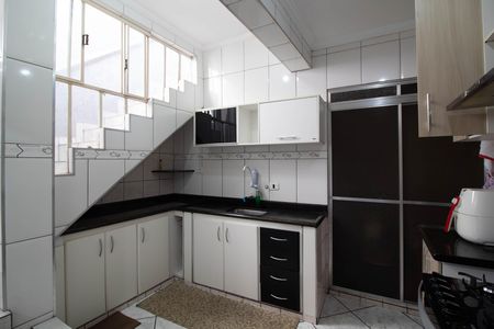Casa à venda com 125m², 2 quartos e 1 vagaCozinha - Armários