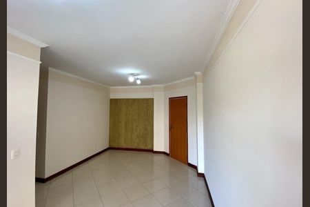 Apartamento à venda com 70m², 2 quartos e 1 vaga Apartamento à venda com 70m², 2 quartos e 1 vagaFoto 02