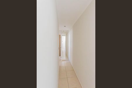 Apartamento à venda com 48m², 2 quartos e 1 vaga Apartamento à venda com 48m², 2 quartos e 1 vagaCorredor
