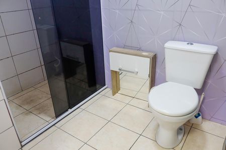 Apartamento à venda com 49m², 2 quartos e sem vaga Apartamento à venda com 49m², 2 quartos e sem vagaBanheiro