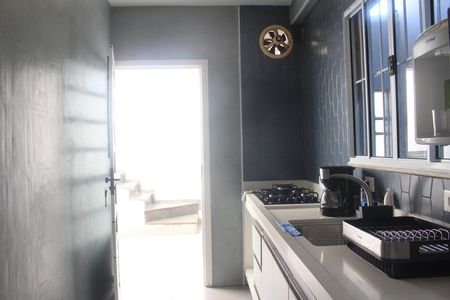 Casa para alugar com 202m², 4 quartos e 2 vagasCozinha