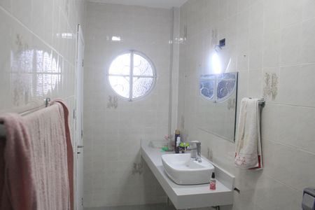 Casa para alugar com 202m², 4 quartos e 2 vagasBanheiro da Suíte 2