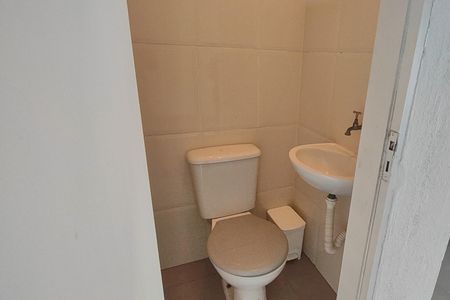 Casa para alugar com 202m², 4 quartos e 2 vagas Casa para alugar com 202m², 4 quartos e 2 vagasLavabo 2