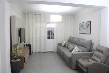 Sala de casa para alugar com 4 quartos, 202m² em Jardim Sao Caetano, São Caetano do Sul