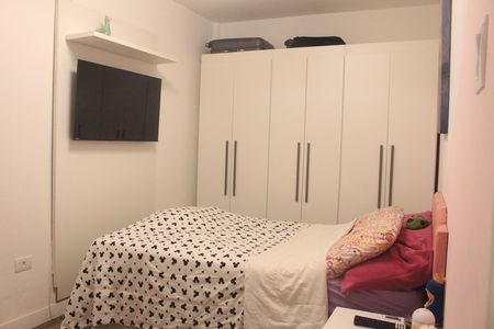 Casa para alugar com 202m², 4 quartos e 2 vagasSuíte 2