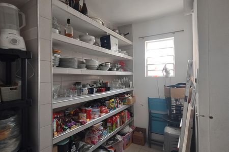 Casa para alugar com 202m², 4 quartos e 2 vagas Casa para alugar com 202m², 4 quartos e 2 vagasCozinha