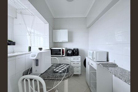 Cozinha de apartamento à venda com 2 quartos, 65m² em Monsenhor Messias, Belo Horizonte