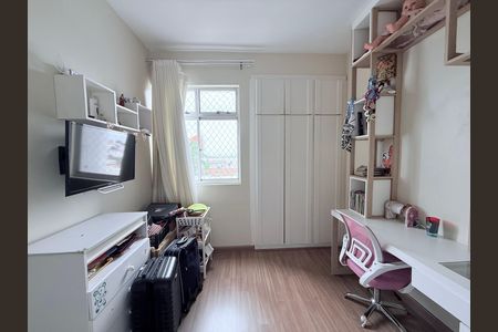 Apartamento à venda com 65m², 2 quartos e 1 vagaQuarto 3