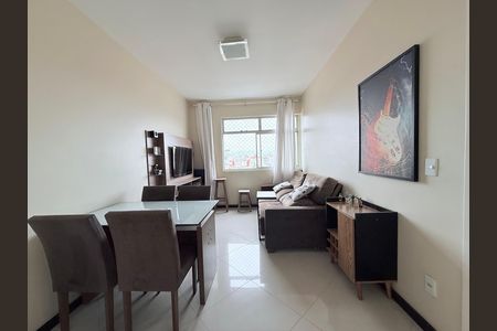 Sala de apartamento à venda com 2 quartos, 65m² em Monsenhor Messias, Belo Horizonte