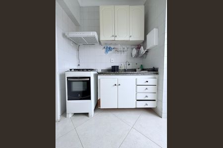 Apartamento à venda com 65m², 2 quartos e 1 vagaCozinha