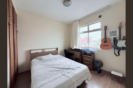 Apartamento à venda com 65m², 2 quartos e 1 vagaQuarto 2