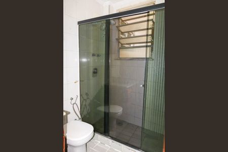 Apartamento para alugar com 74m², 2 quartos e 2 vagasBanheiro